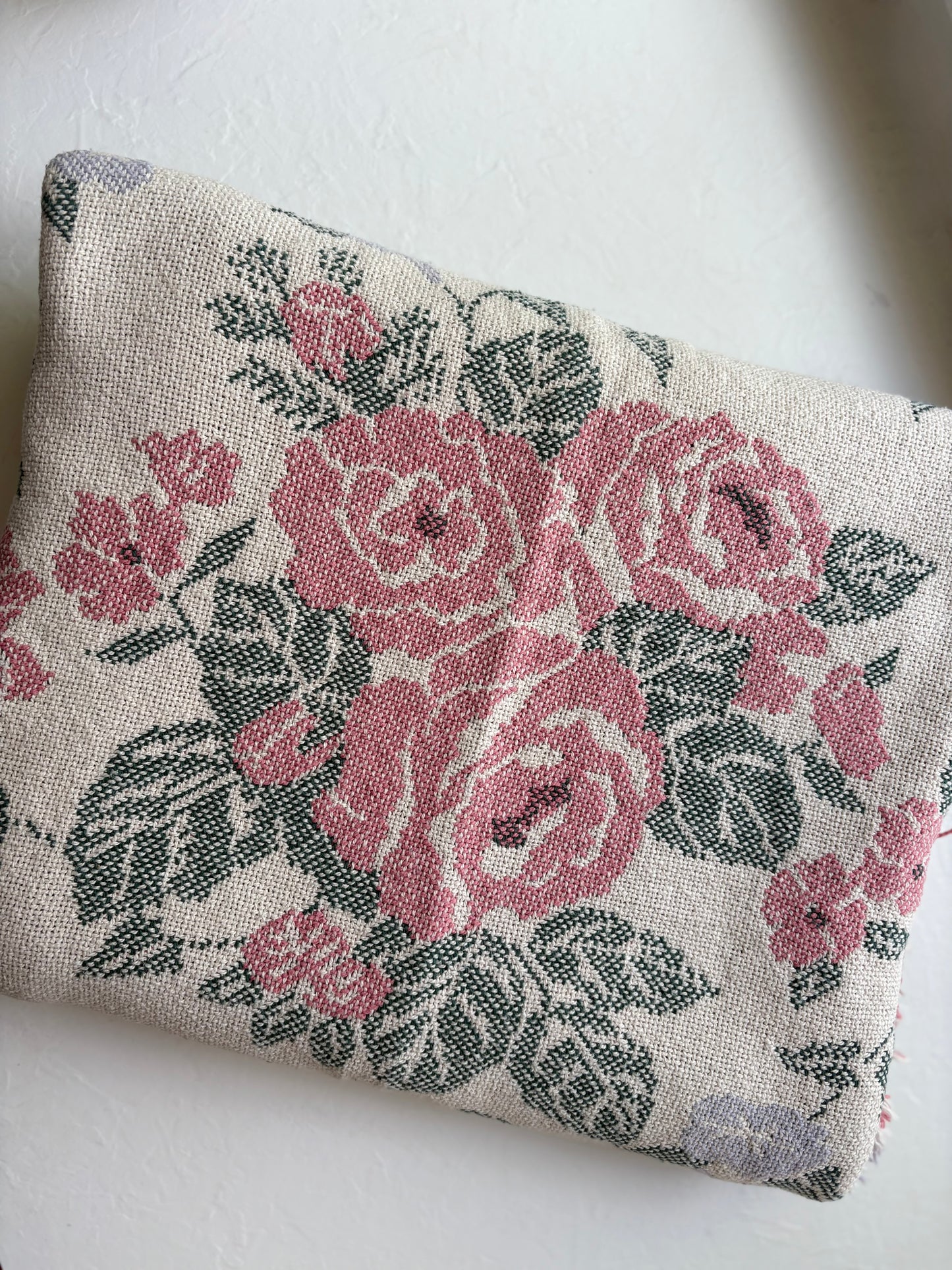 Woven Tapestry Throw Blanket with Bows and Roses