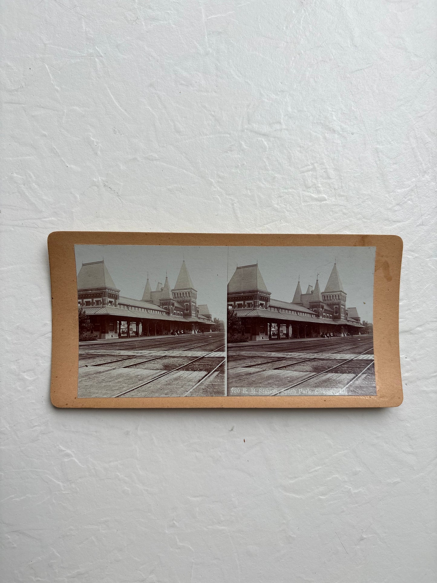 Stereoview Card Railroad Station in South Park, Chicago