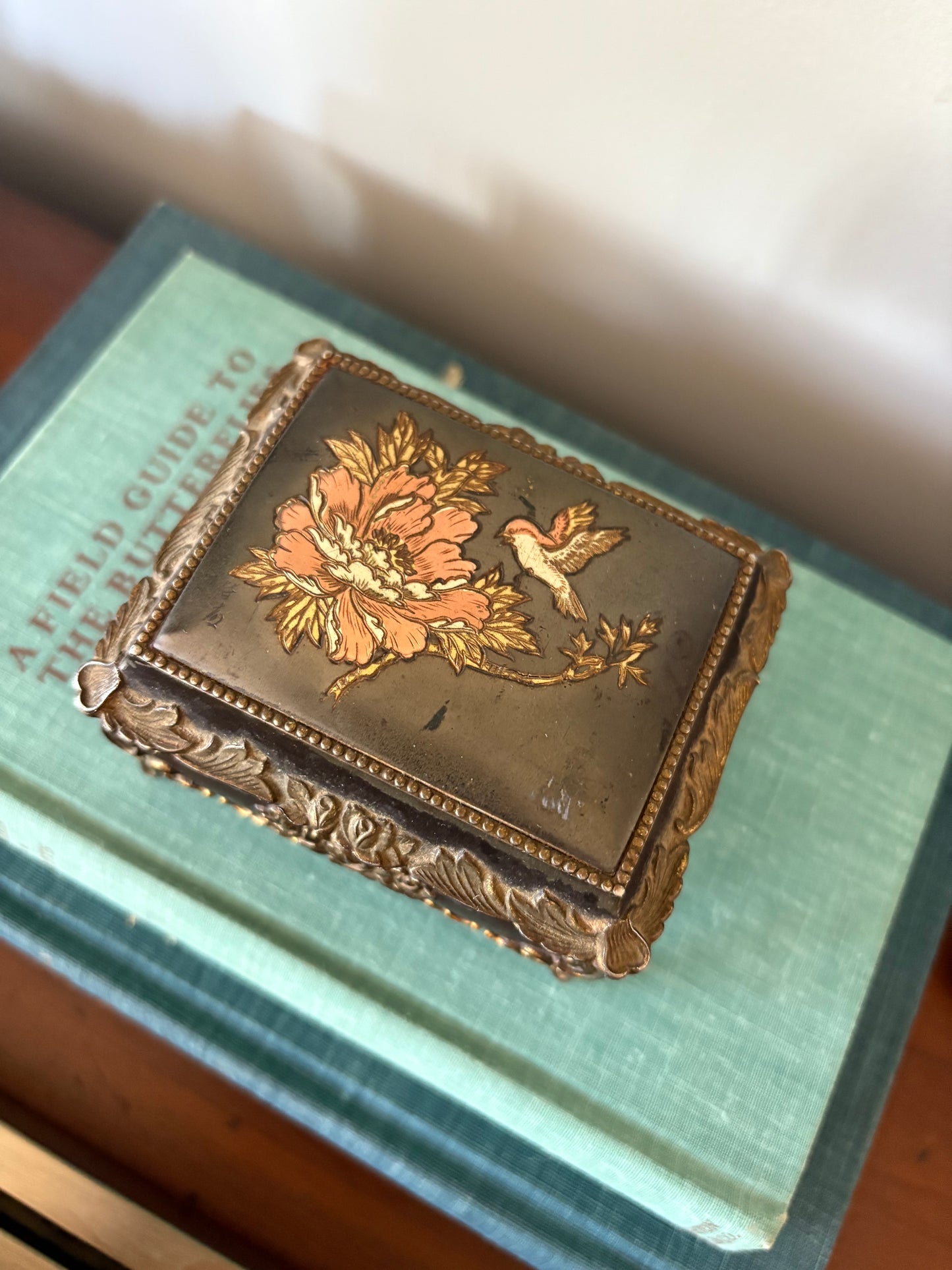 Music Box with Bird detail