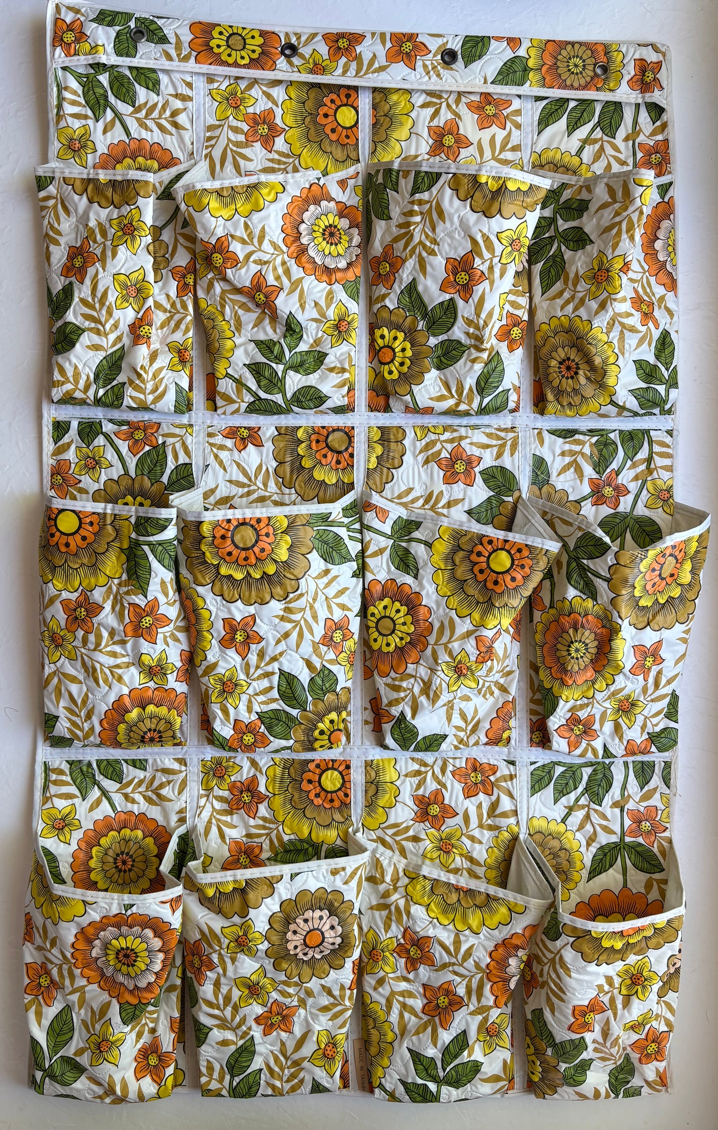 Floral Shoe Pocket Wall Organizer