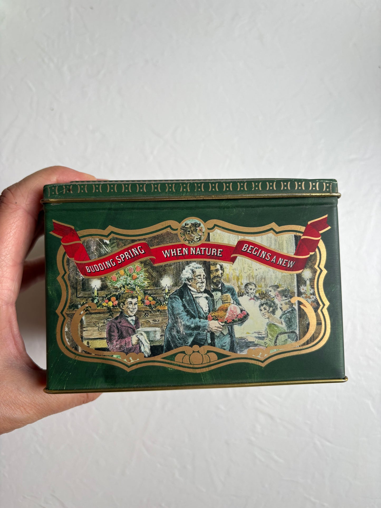 PET Brand Family Recipes Collectible Tin