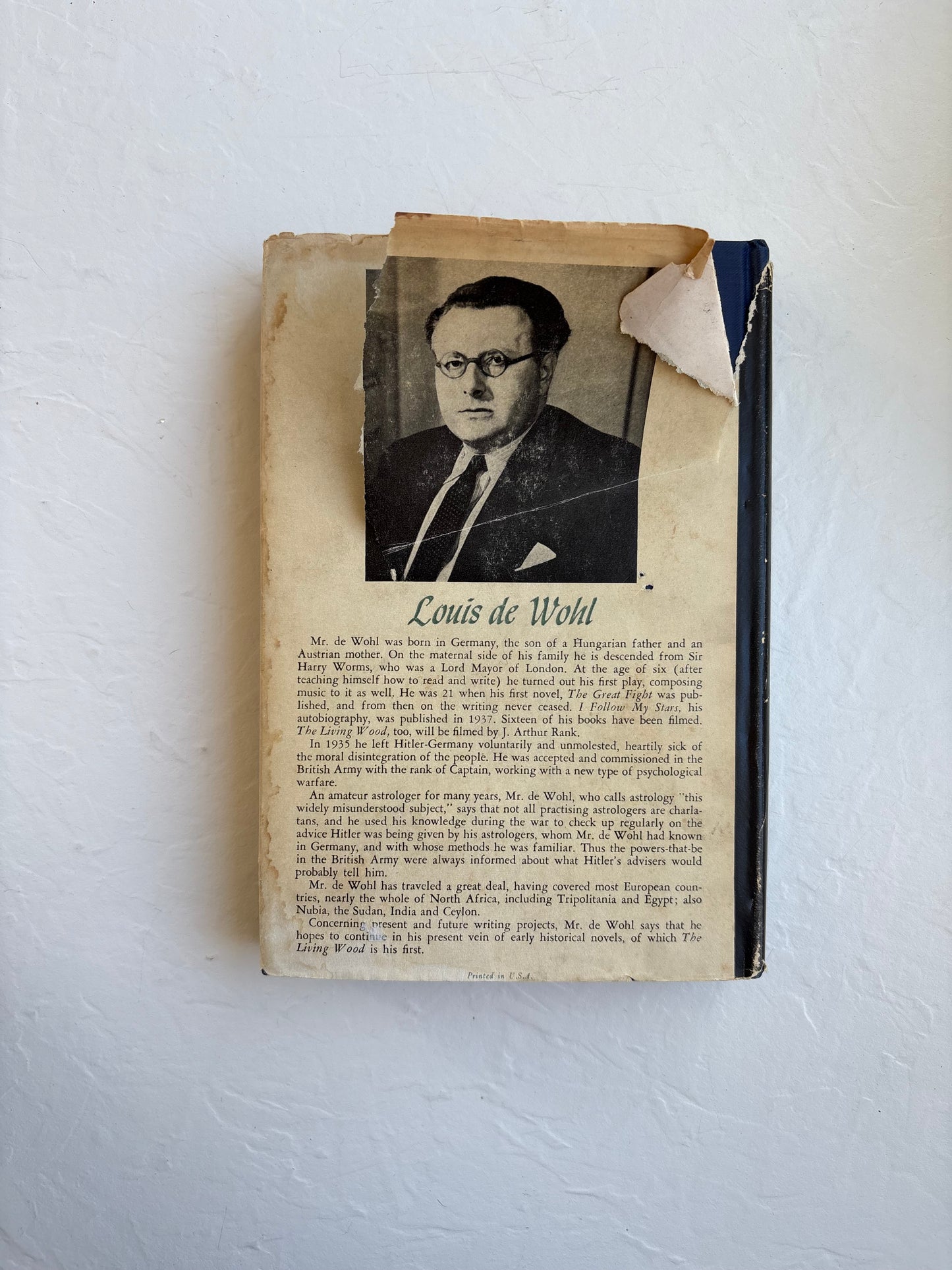 The Living Wood by Louis de Wohl