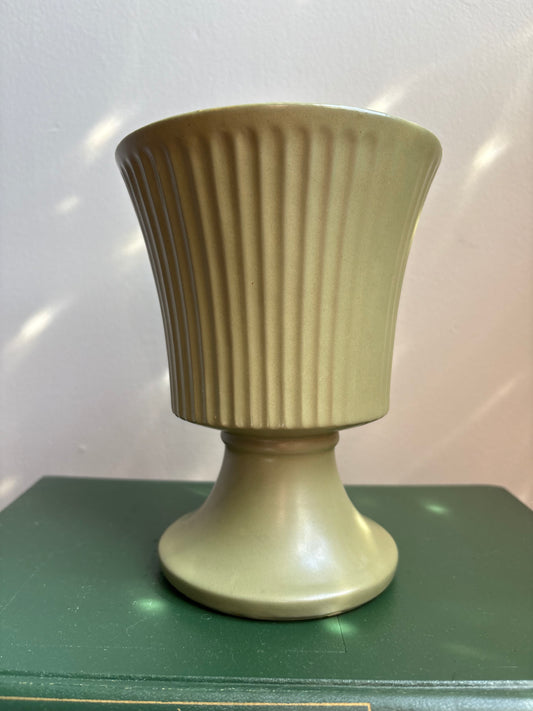 McCoy Floraline Matte Green Pedestal Planter