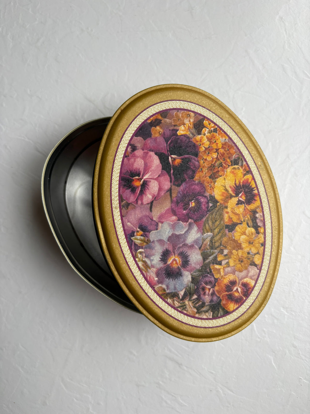 Pansy Tin