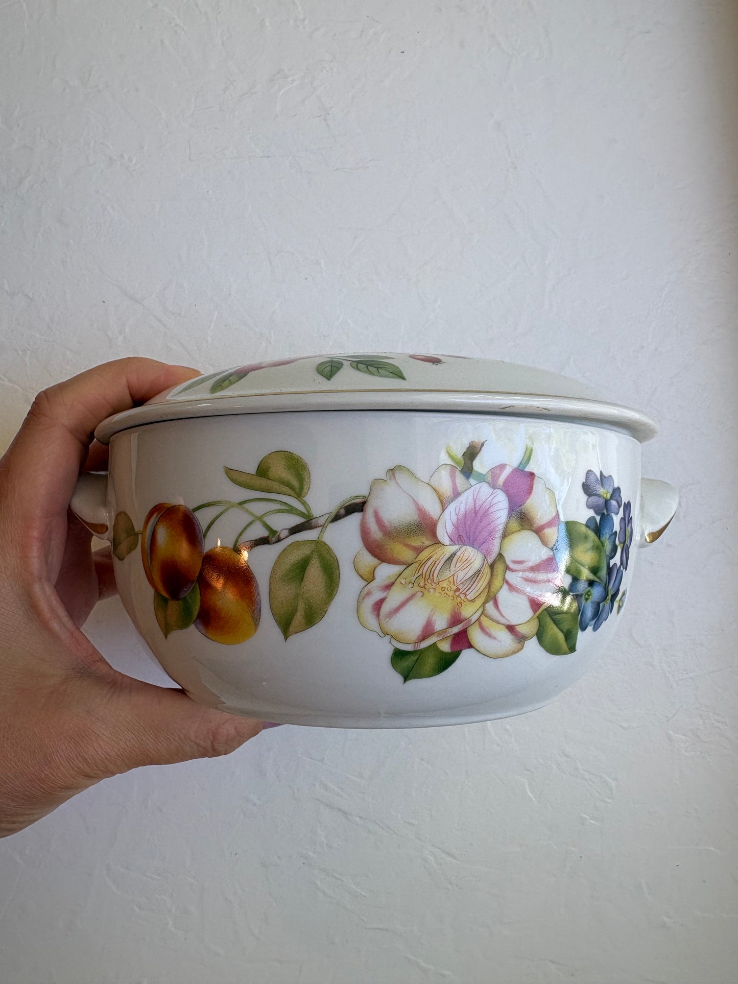 Royal Rochester Lidded Porcelain Casserole Dish