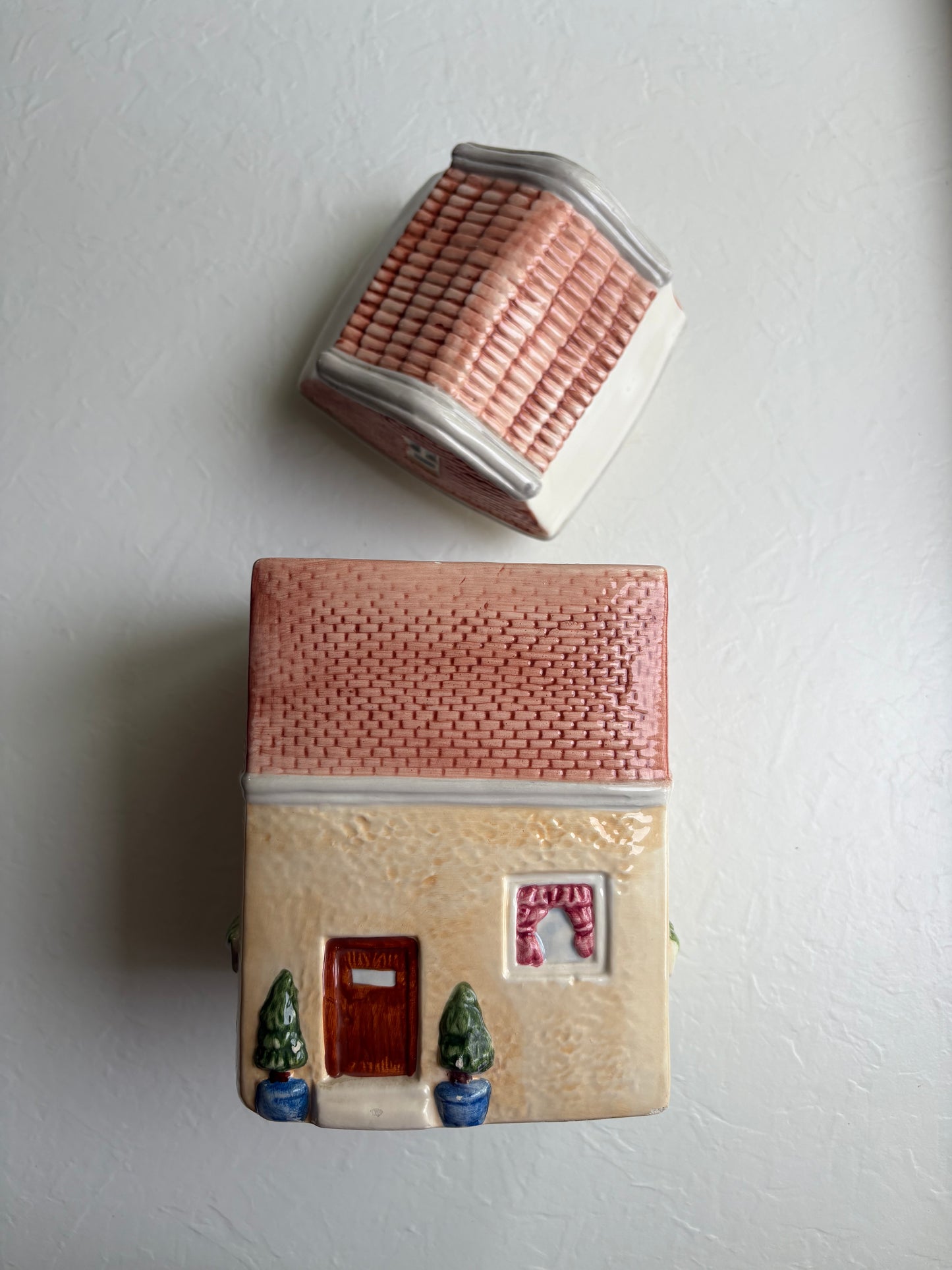 Bakery Canister / Cookie Jar